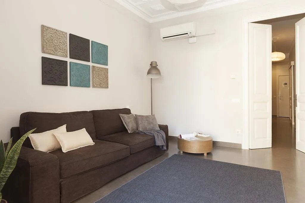 Easysleep Gaudi Terrace Apartment Barcelona