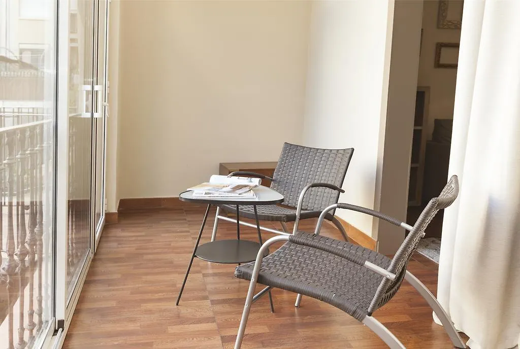 Easysleep Gaudi Terrace Apartment Barcelona
