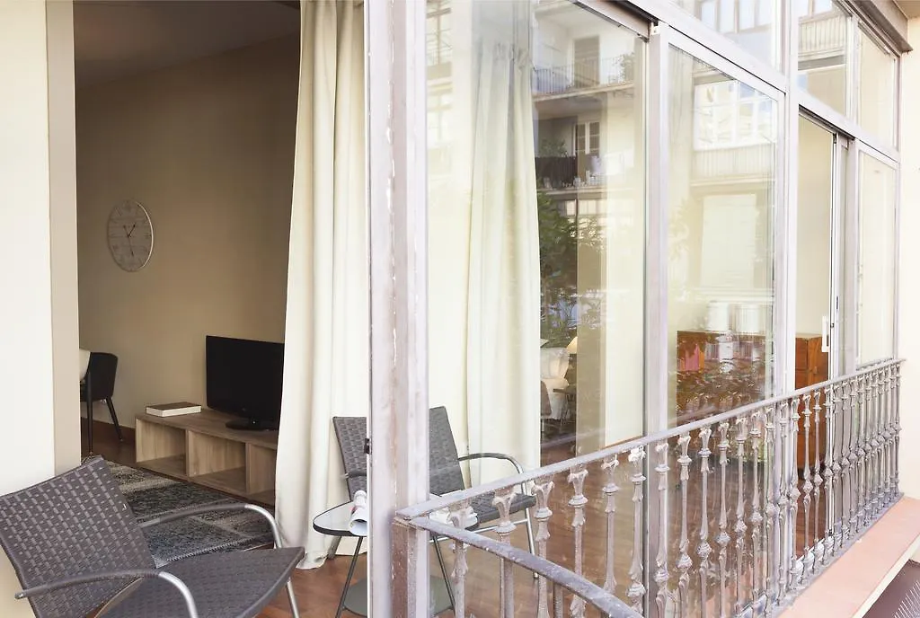 Easysleep Gaudi Terrace Apartment Barcelona