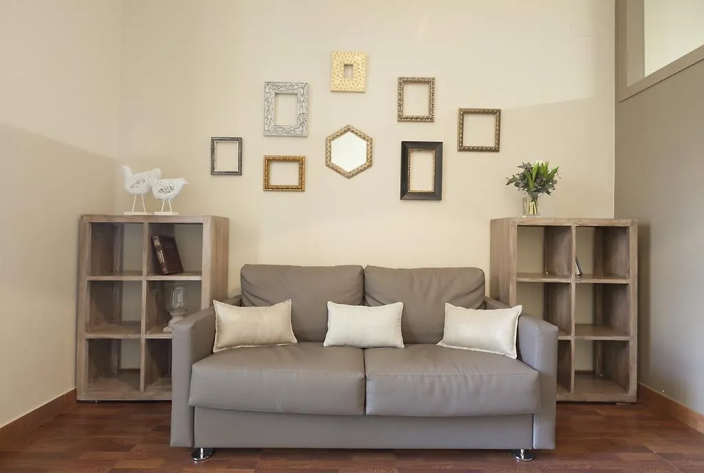 Easysleep Gaudi Terrace Apartment Barcelona