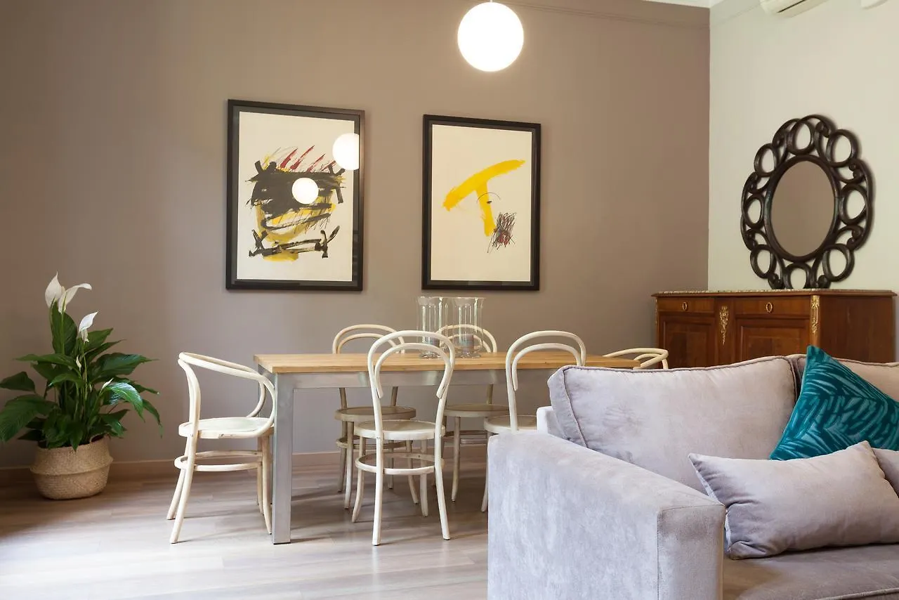 Apartment Ferienwohnung Easysleep Gaudi Terrace Barcelona Spanien